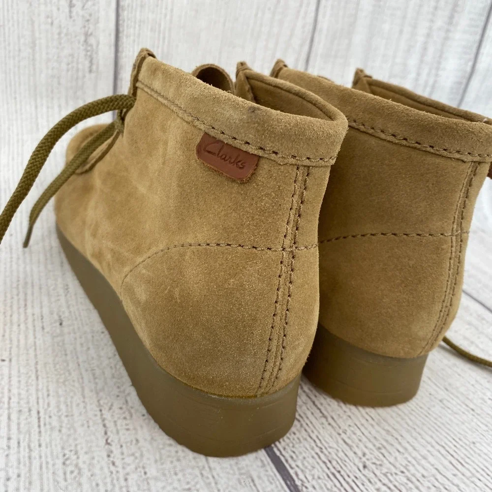 Clarks Wallaston Chukka Boot Mens 11 Dark Sand Suede Moc Toe Chukka Ankle Shoes